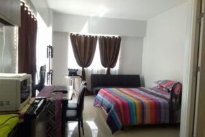 single room with attached bathroom for rent in qatar